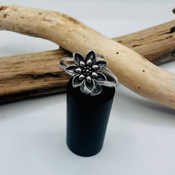 Sterling Silver Double Band Lotus Flower Ring - Picture 5 of 5